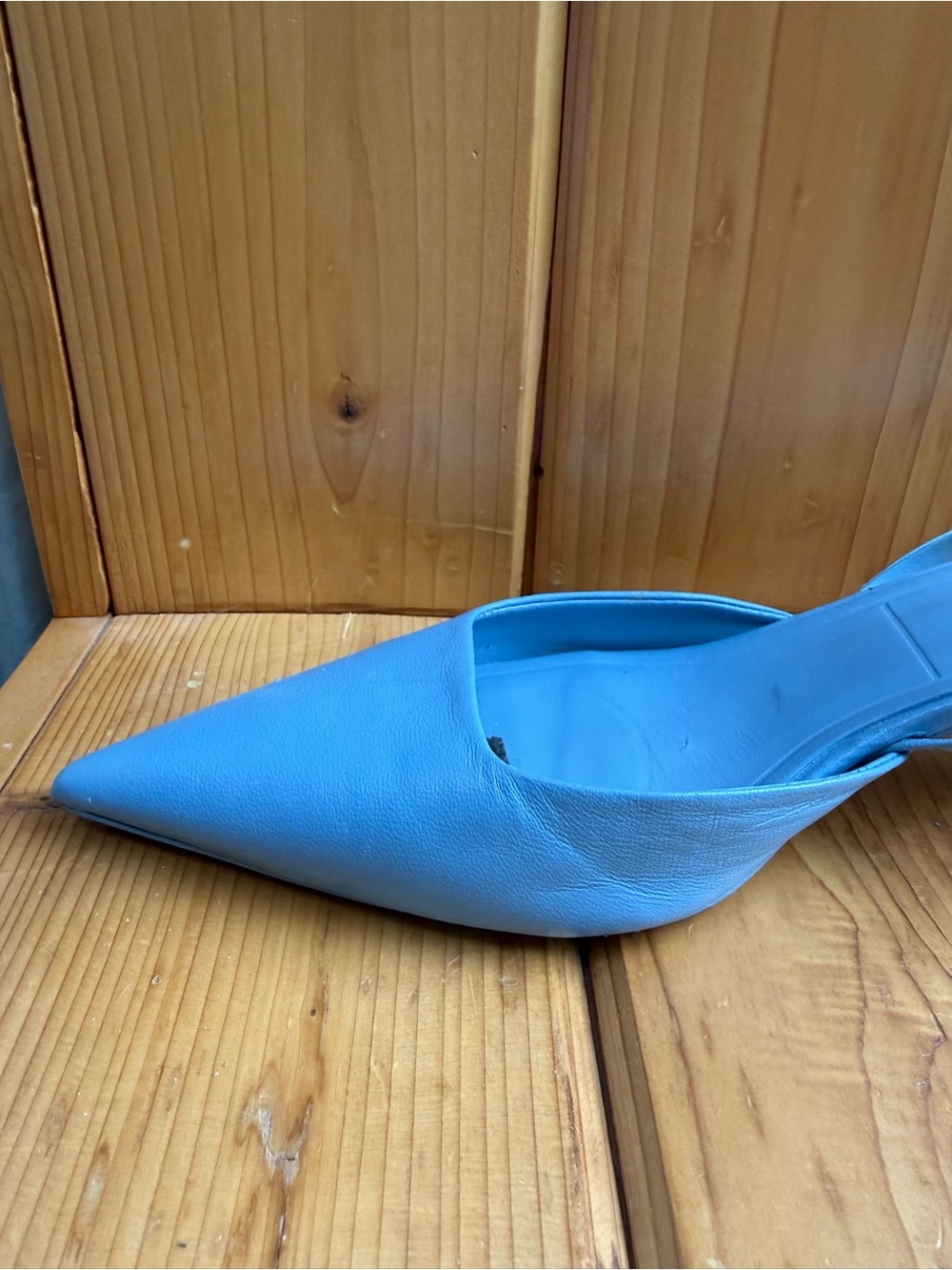 Size 8.5 / 9 Zara Light Blue Leather Pointed-Toe Kitten-Heel Slingback Mules - Picture 7 of 15